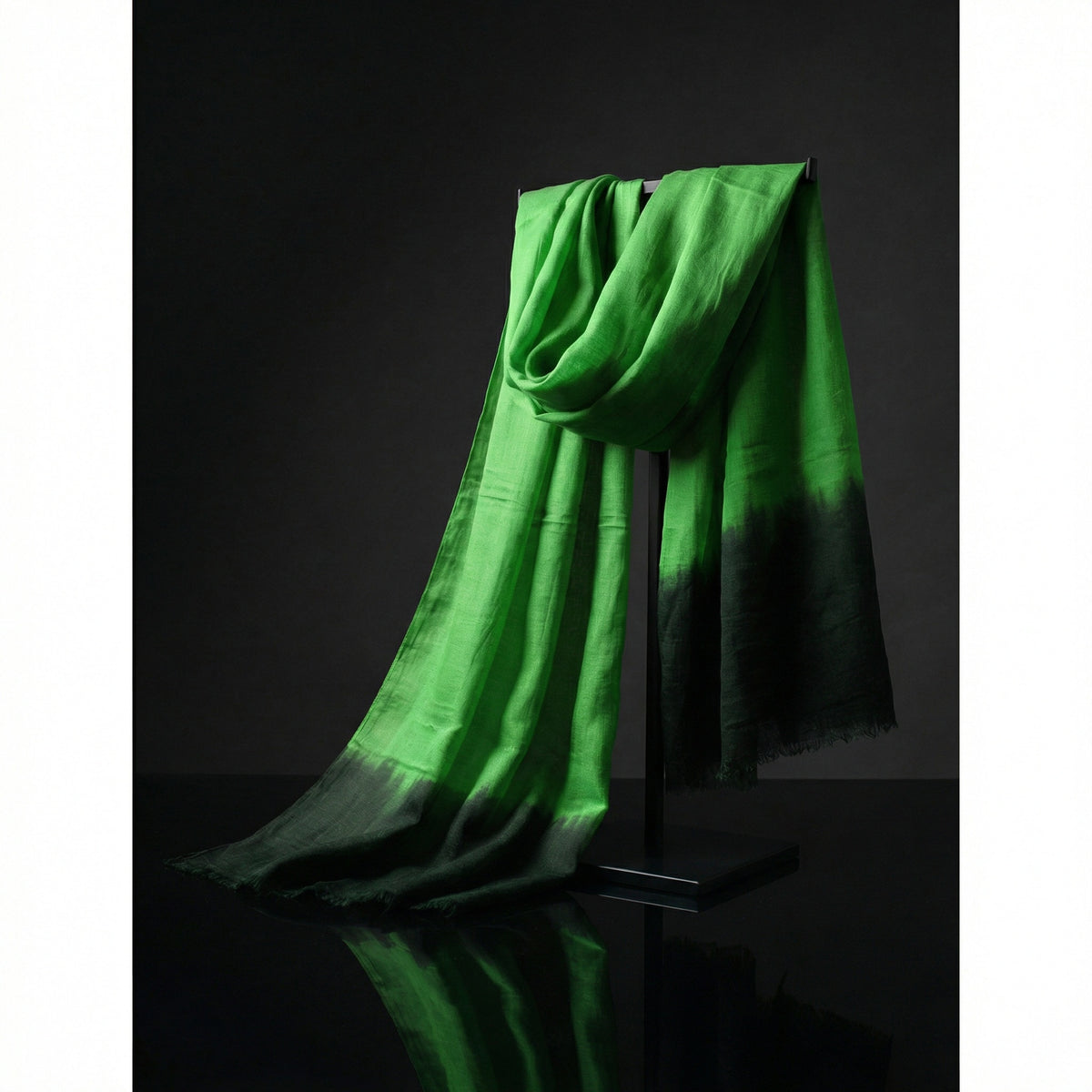 Lightweight Original Green Sea Tagelmust crafted in rayon fabric, breathable Moroccan desert headscarf designed for Sahara travel and safari protection.
