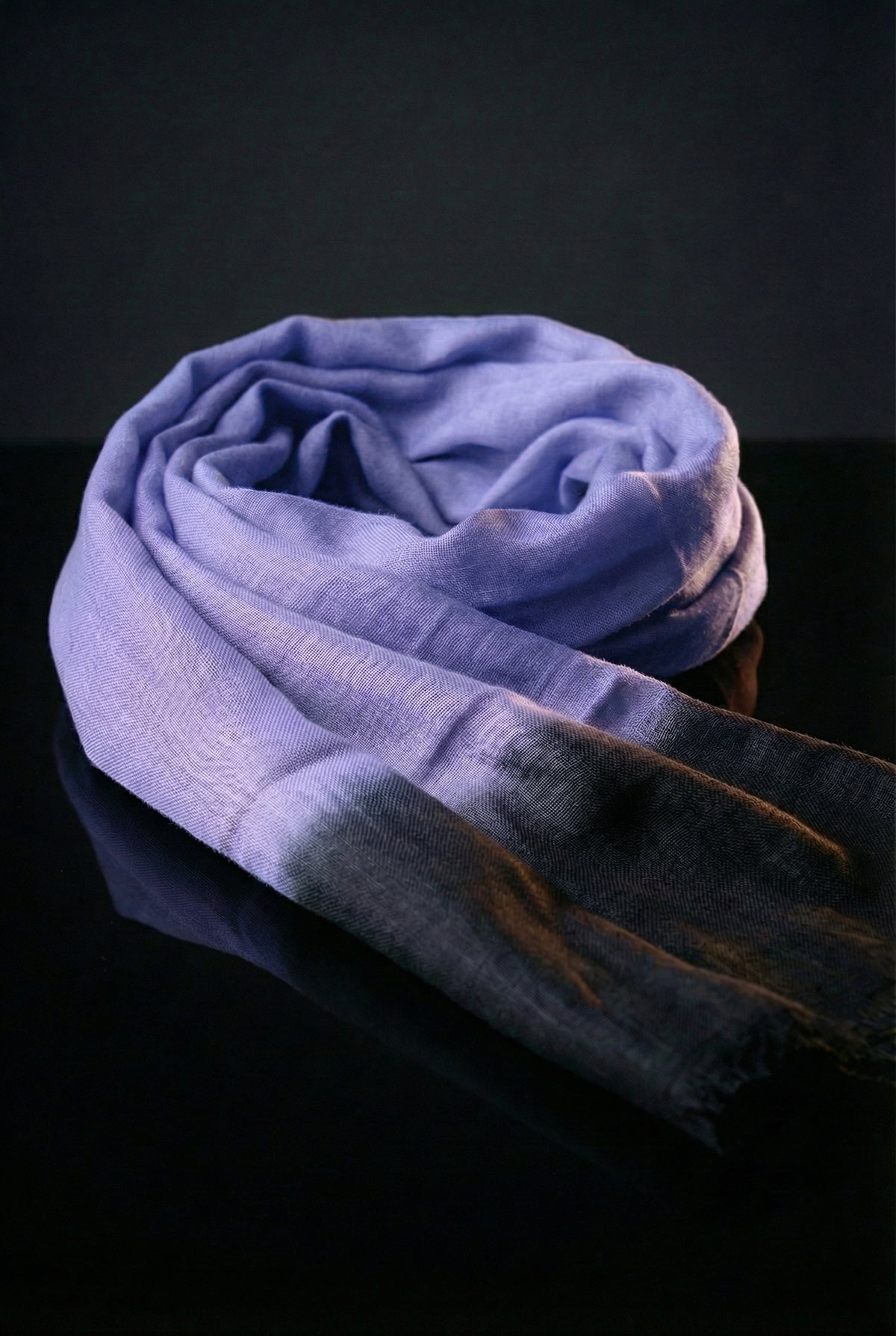 Lightweight Original Violet Tagelmust in sustainably sourced rayon, breathable Moroccan desert headscarf designed for Sahara travel and safari heat.