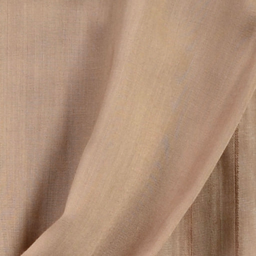 Close‑up of Khaki Original Tagelmust scarf fabric – warm beige Moroccan headscarf, sustainably sourced lightweight weave ideal for nomadic travelers searching for khaki, tan, or neutral scarves for hot‑weather, dry‑climate adventures.