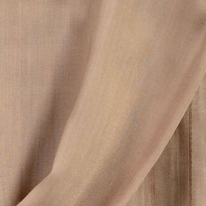 Close‑up of Khaki Original Tagelmust scarf fabric – warm beige Moroccan headscarf, sustainably sourced lightweight weave ideal for nomadic travelers searching for khaki, tan, or neutral scarves for hot‑weather, dry‑climate adventures.